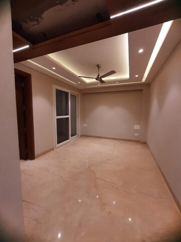 Room in 4 BHK Builder Floor at Greater Kailash I – for Sale