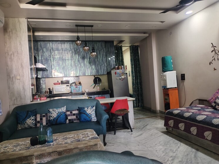 Gym, lajpat nagar 4 2 Bedroom 900 Sq.Ft. Builder Floor In Lajpat Nagar 4 Delhi 9347090