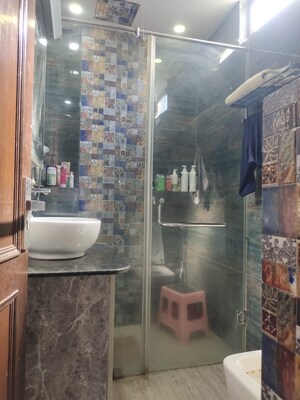 Bathroom in 2 BHK Builder Floor at Lajpat Nagar 4 – for Sale