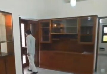 Living Room in 3 BHK Builder Floor at Chittaranjan Park – for Rent