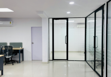 Room in  Office Space at Madhapur – for Rent