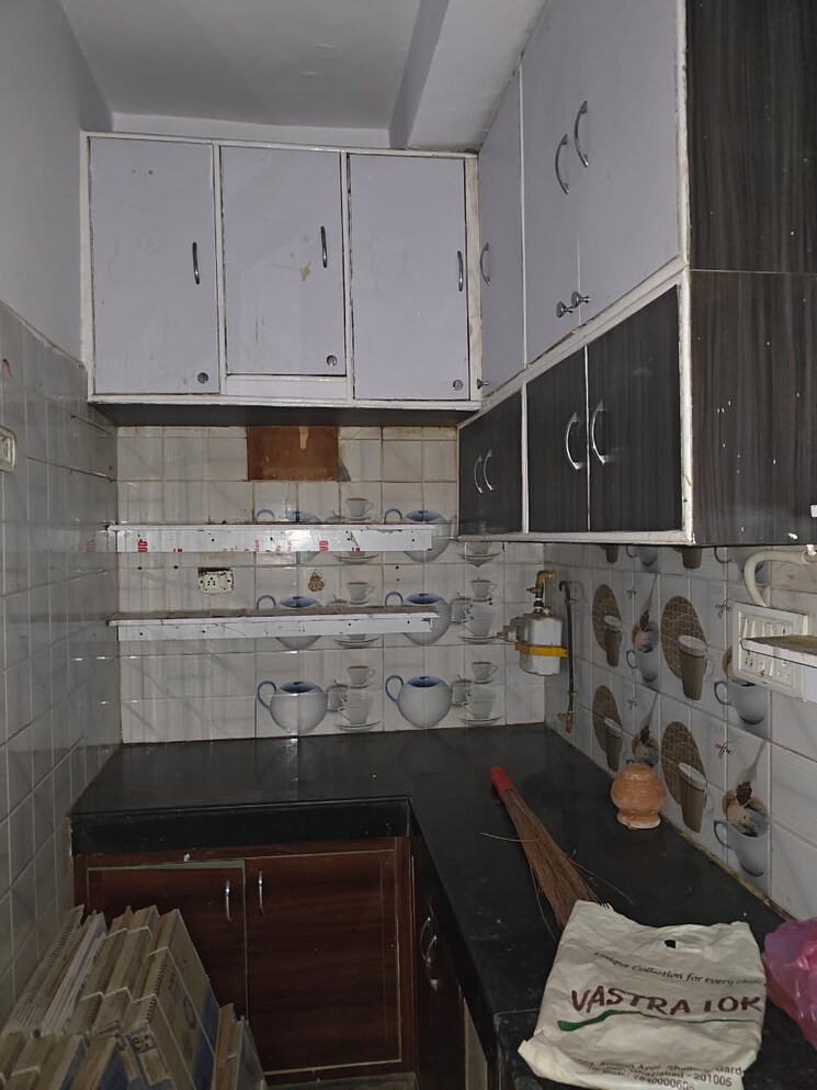 Kitchen, nb-annu-palace 2 Bedroom 900 Sq.Ft. Builder Floor In Shalimar Garden Ghaziabad 9347108