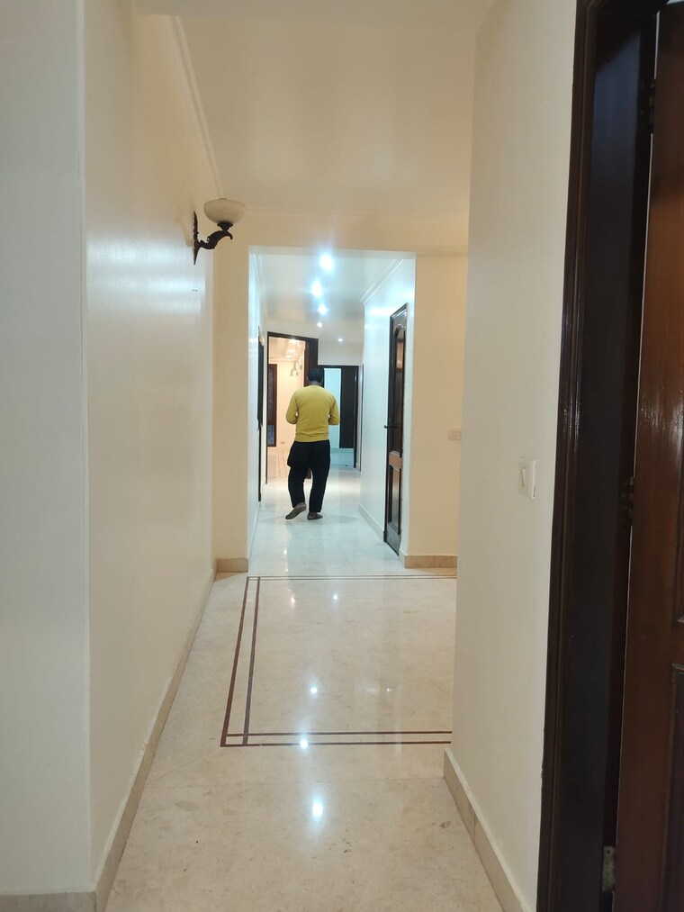 undefined, greater kailash i 4 Bedroom 2700 Sq.Ft. Builder Floor In Greater Kailash I Delhi 9347106