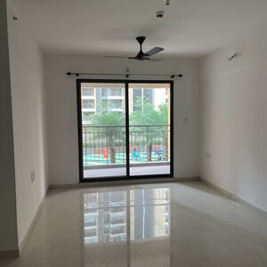 Room in 3 BHK Apartment at Pride World City Wellington, Madhav Nagar – for Rent