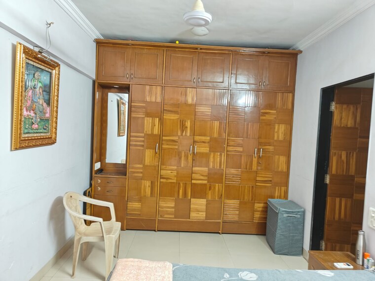 Living Room, omkar-building-goregaon-east 1 Bedroom 300 Sq.Ft. Apartment In Goregaon East Mumbai 9347152