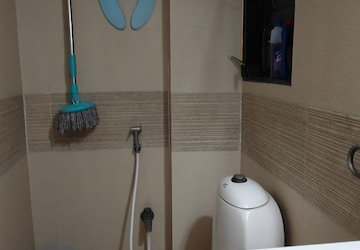 Bathroom in 1 BHK Apartment at Omkar Building Goregaon East, Goregaon East – for Rent