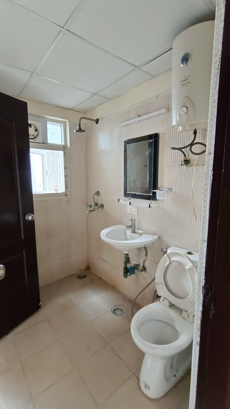 Master Bedroom, aditya-urban-casa 2 Bedroom 875 Sq.Ft. Apartment In Sector 78 Noida 9347167