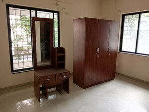 Room in 3 BHK Apartment at The Pearl, Balewadi – for Rent
