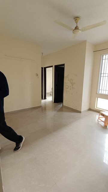 Room in 2 BHK Apartment at Aditya Urban Casa, Sector 78 – for Rent