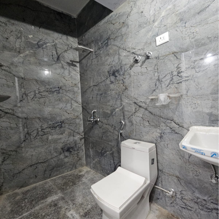 Bathroom, saket 1 Bedroom 600 Sq.Ft. Builder Floor In Saket Delhi 9347180
