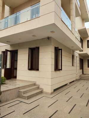 6 BHK Villa – Exterior View View at Ansal Sushant Floors, Sushant Lok ii - for Rent