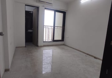 Room in 2 BHK Apartment at Sector 6 Sanpada – for Sale