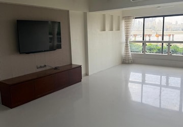 Room in 2 BHK Apartment at Sector 6 Sanpada – for Sale