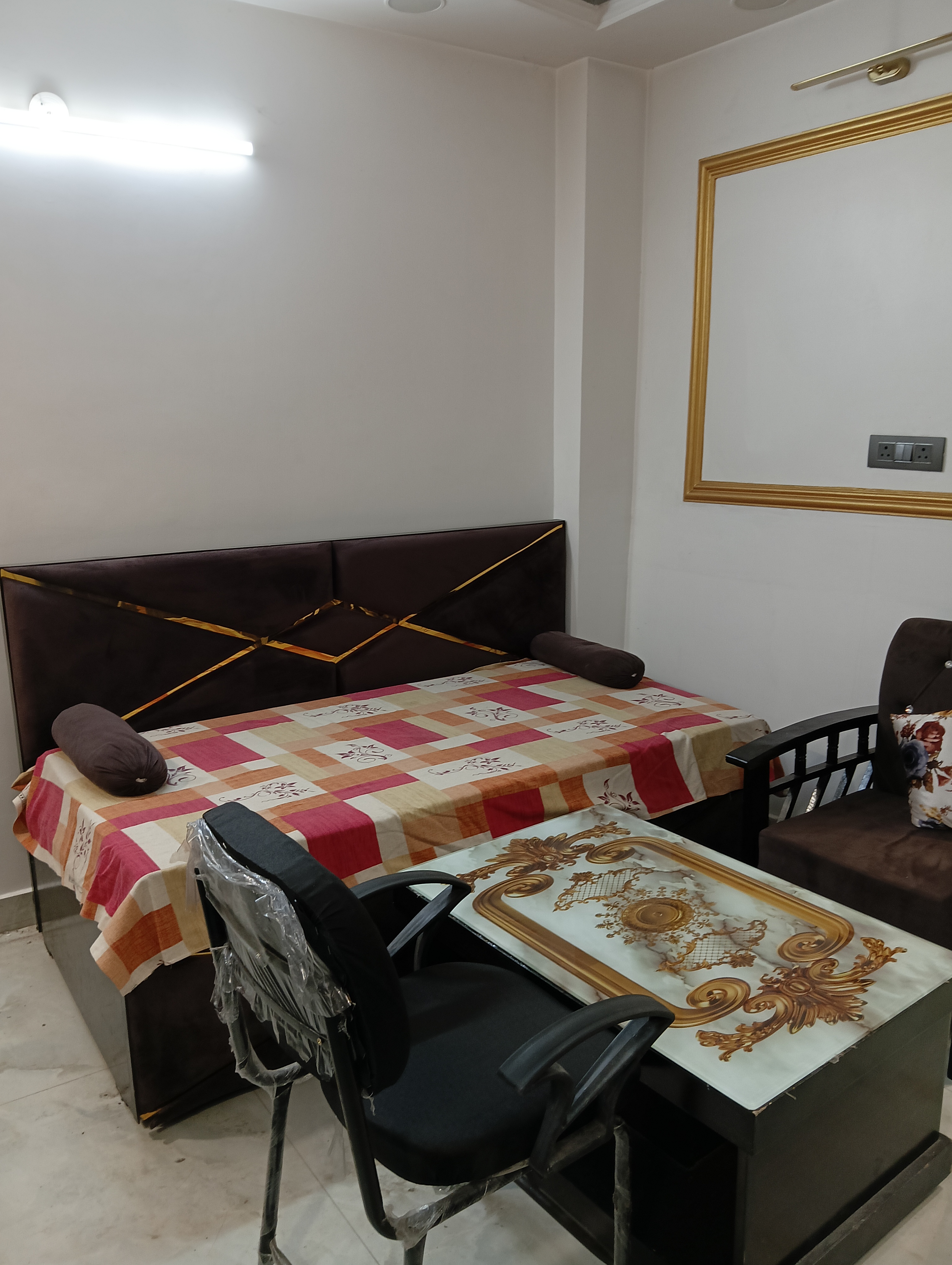 1 BHK Builder Floor For Rent in Kalkaji