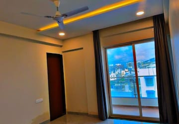 Room in 3 BHK Apartment at New Manish Nagar – for Rent