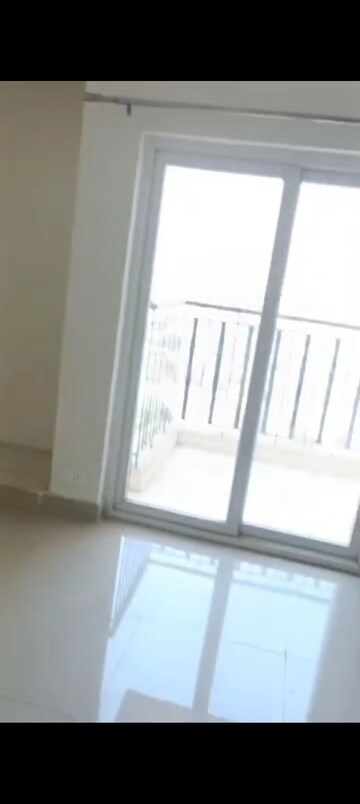 Staircase in 3 BHK Apartment at Amrapali Terrace Homes, Tech Zone 4 Greater Noida – for Rent