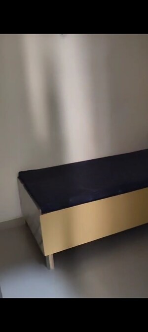 Furnished Amenities in 2.5 BHK Apartment at Amrapali Terrace Homes, Tech Zone 4 Greater Noida – for Rent