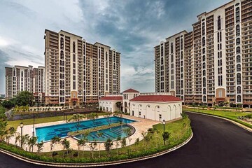2.5 BHK Apartment – Exterior View View at DLF New Town Heights Town Houses, Sector 86 - for Rent