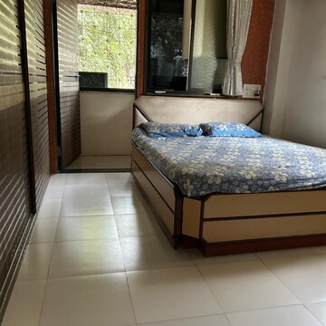Bedroom in 3 BHK Apartment at Ajanta Apartments Santacruz West, Tps Iii – for Sale