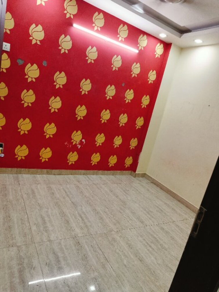 Cover Image, govindpuri 3 Bedroom 1000 Sq.Ft. Builder Floor In Govindpuri Delhi 9347248