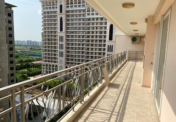 Balcony in 3 BHK Apartment at DLF The Skycourt, Sector 86 – for Rent