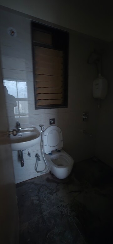 Master Bedroom in 1 BHK Apartment at Chandak 34 Park Estate, Goregaon West – for Rent