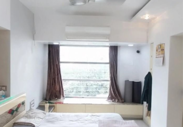 Living Room in 3 BHK Apartment at Laxmi Niwas Babulnath, Gamdevi – for Rent