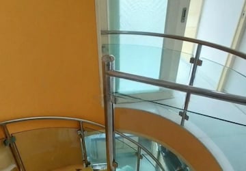 3 BHK Apartment For Rent in Laxmi Niwas Babulnath, Gamdevi