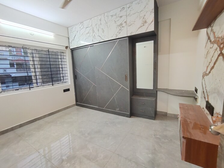 Room, reliable-lake-dew-residency 1 Bedroom 650 Sq.Ft. Apartment In Haralur Road Bangalore 9347292