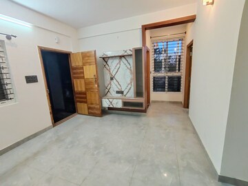 Room in 1 BHK Apartment at Reliable Lake Dew Residency, Haralur Road – for Rent