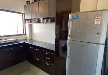 Kitchen in 3 BHK Apartment at Shivalaya CHS Worli, Upper Worli – for Rent