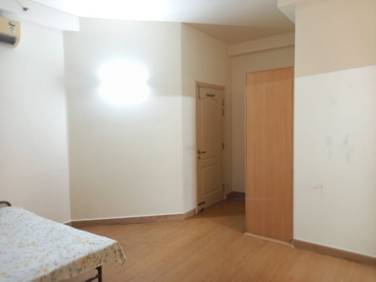 Room, paramount-golfforeste 2 Bedroom 300 Sq.Mt. Independent House In Zeta I Greater Noida Greater Noida 9347304