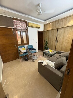 Master Bedroom in 2 BHK Builder Floor at Kalkaji – for Rent