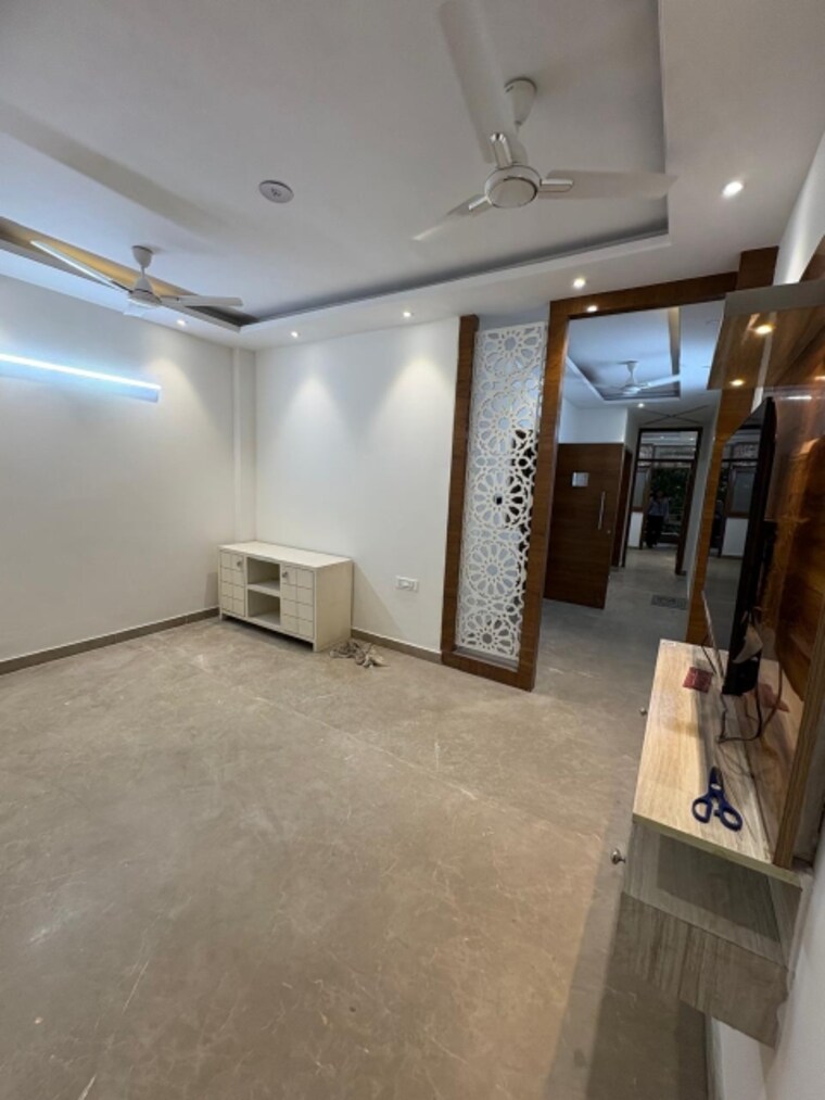 Living Room, kalkaji 2 Bedroom 1000 Sq.Ft. Builder Floor In Kalkaji Delhi 9347311