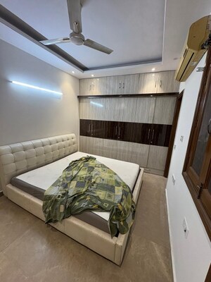 Master Bedroom in 2 BHK Builder Floor at Kalkaji – for Rent