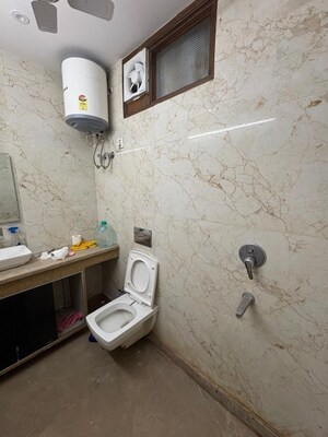 Attached Bathroom in 2 BHK Builder Floor at Kalkaji – for Rent