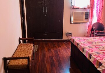 1 RK Apartment For Rent in Omicron I Greater Noida
