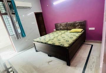 Master Bedroom in 1 RK Apartment at Omicron I Greater Noida – for Rent