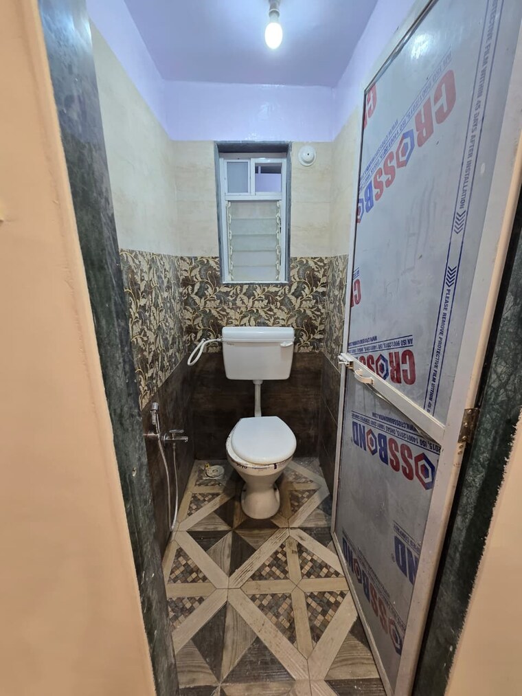 Bathroom, mehta-amrut-shrishti 2 Bedroom 500 Sq.Ft. Apartment In Bhandup West Mumbai 9347316