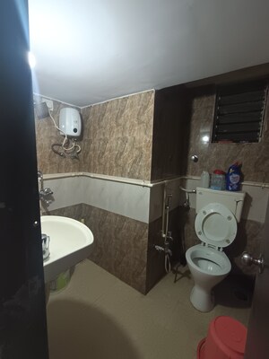 Bathroom in 1 RK Apartment at Bindra Complex, Andheri East – for Rent