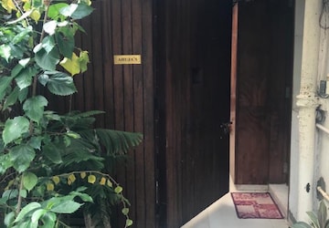 3 BHK Apartment For Sale in Krishna Niwas Girgaon, Opera House