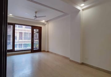 3 BHK Builder Floor For Rent in Chittaranjan Park