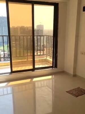 Room in 1 BHK Apartment at DGS Sheetal Deep, Nalasopara West – for Rent