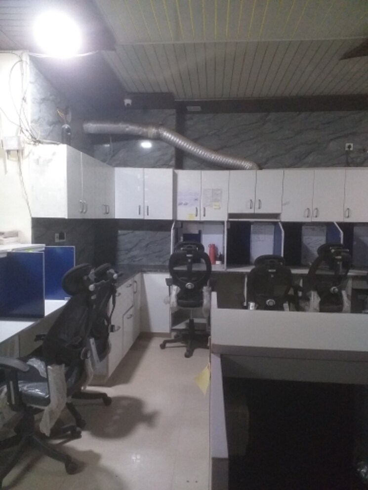 undefined, east patel nagar Commercial Office Space 1780 Sq.Ft. In East Patel Nagar Delhi 9347335