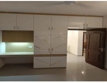 Building Lobby in 3.5 BHK Apartment at Rishita Manhattan, Gomti Nagar – for Rent