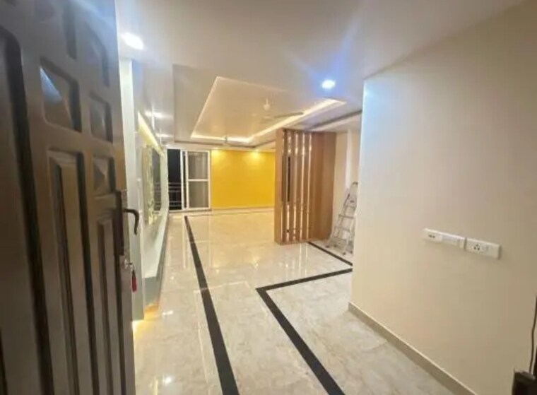 Living Room, mi-rustle-court 3 Bedroom 1900 Sq.Ft. Apartment In Gomti Nagar Lucknow 9347334