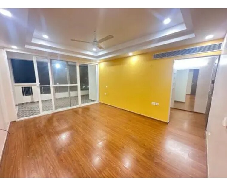 Room, mi-rustle-court 3 Bedroom 1900 Sq.Ft. Apartment In Gomti Nagar Lucknow 9347334