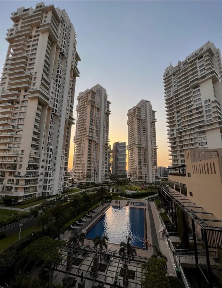 Exterior View, pioneer-park-presidia 5 Bedroom 7425 Sq.Ft. Penthouse In Sector 62 Gurgaon 9347338