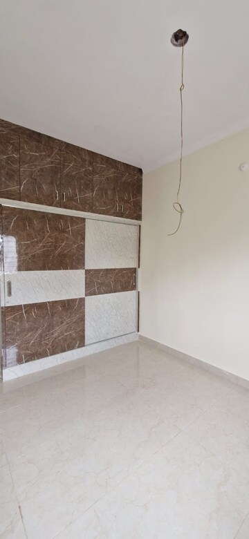 Furnished Amenities in 3 BHK Builder Floor at Kondapur – for Rent