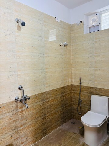 Bathroom in 3 BHK Builder Floor at Madhapur – for Rent